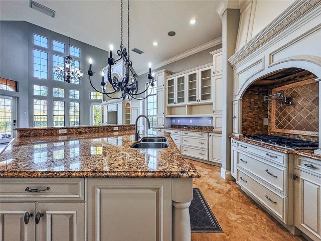 16152 VOLTERRA POINT, Bella Collina, FL 34756