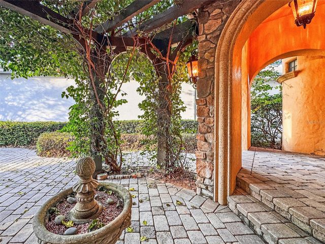 16152 VOLTERRA POINT, Bella Collina, FL 34756