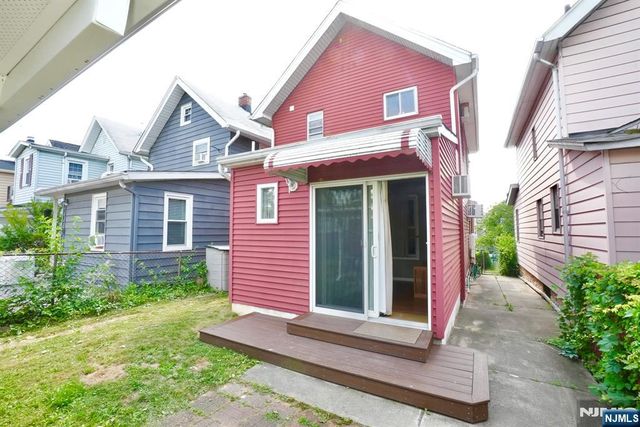 425 Davis Avenue, Kearny, NJ 07032