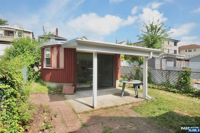 425 Davis Avenue, Kearny, NJ 07032