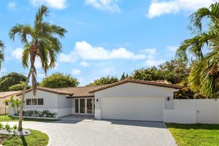 5512 Grant St, Hollywood, FL 33021
