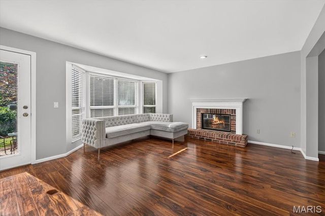 4 Iron Bridge Court, O'fallon, MO 63368