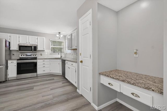 4 Iron Bridge Court, O'fallon, MO 63368