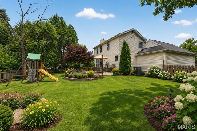 4 Iron Bridge Court, O'fallon, MO 63368
