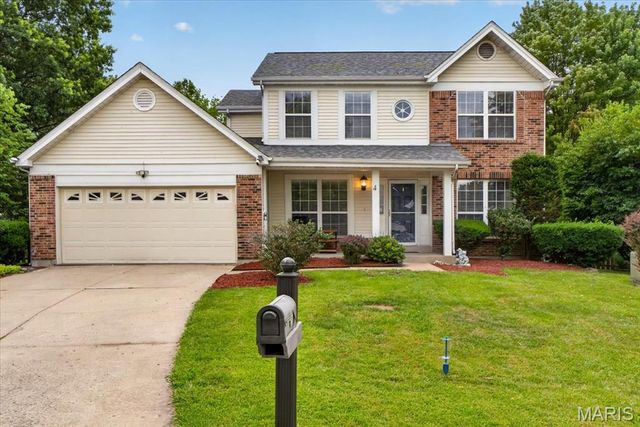 4 Iron Bridge Court, O'fallon, MO 63368