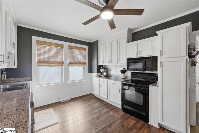 8 Circle Street, Travelers Rest, SC 29690