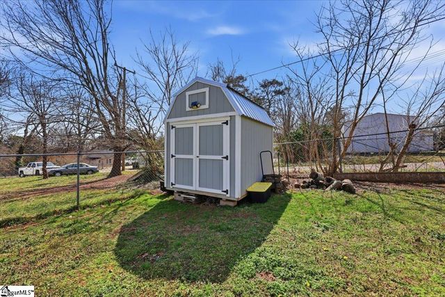 8 Circle Street, Travelers Rest, SC 29690