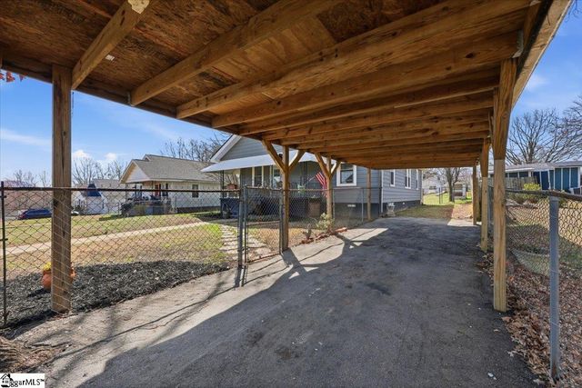 8 Circle Street, Travelers Rest, SC 29690