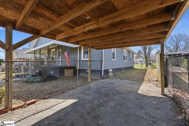 8 Circle Street, Travelers Rest, SC 29690