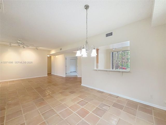 10524 NW 10th Street A-125, Plantation, FL 33322