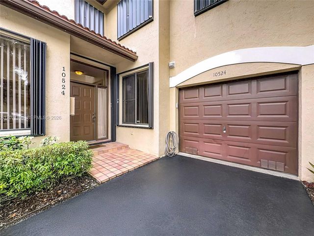 10524 NW 10th Street A-125, Plantation, FL 33322