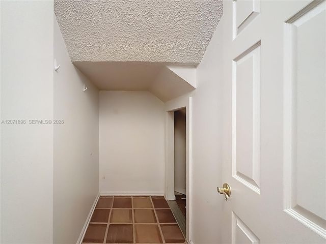 10524 NW 10th Street A-125, Plantation, FL 33322