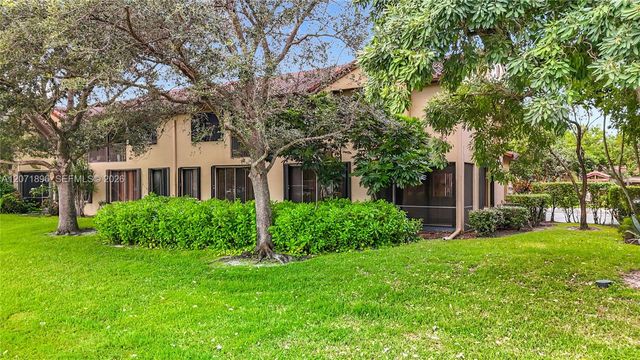 10524 NW 10th Street A-125, Plantation, FL 33322