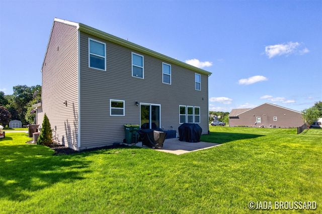 1162 Springview Court, Middleville, MI 49333
