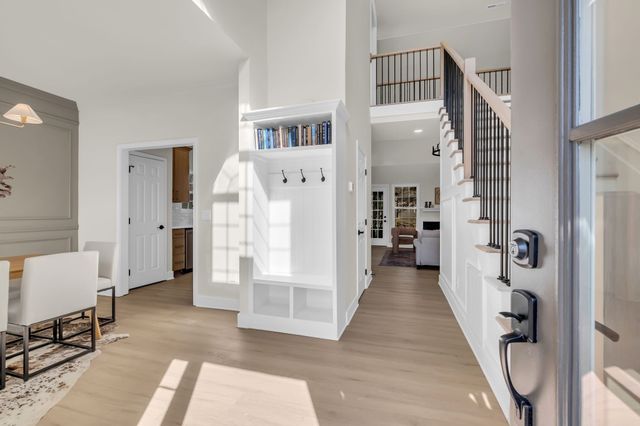 2073 Dinan Ct, Spring Hill, TN 37174