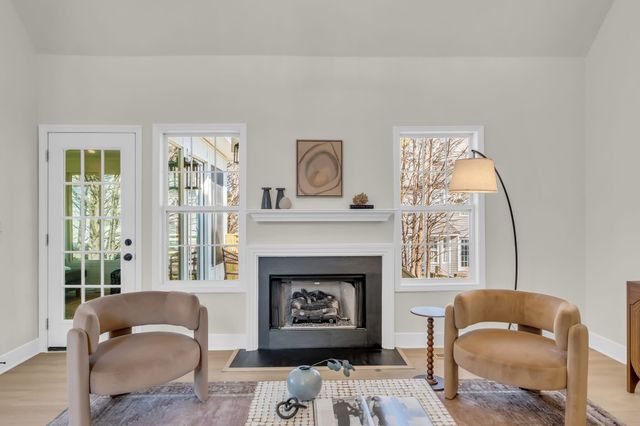 2073 Dinan Ct, Spring Hill, TN 37174