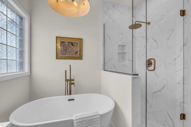 2073 Dinan Ct, Spring Hill, TN 37174