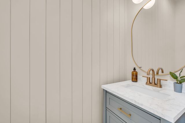 2073 Dinan Ct, Spring Hill, TN 37174