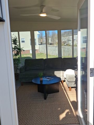 2073 Dinan Ct, Spring Hill, TN 37174