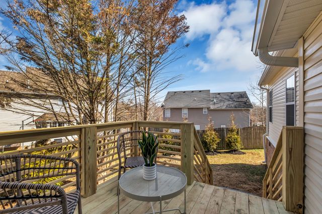 2073 Dinan Ct, Spring Hill, TN 37174