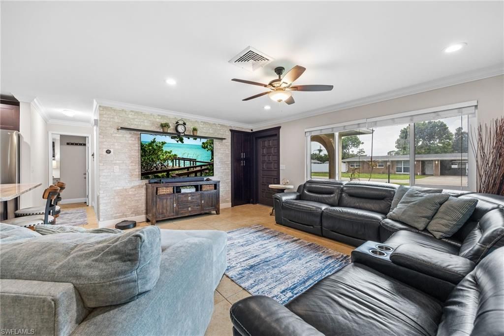 2439 Ephraim AVE, FORT MYERS, FL 33907 — photo 4