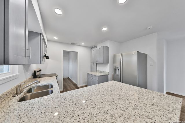 123 Calles, San Antonio, TX 78207