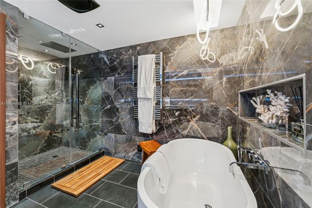 19667 Turnberry Way 8K, Aventura, FL 33180