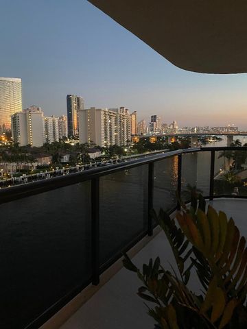 19667 Turnberry Way 8K, Aventura, FL 33180