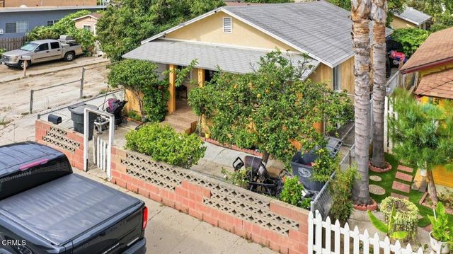 141 S Hayes Avenue, Oxnard, CA 93030