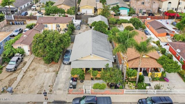 141 S Hayes Avenue, Oxnard, CA 93030