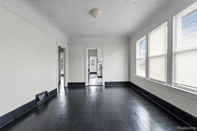 5510, 5512 Whitfield Street, Detroit, MI 48204