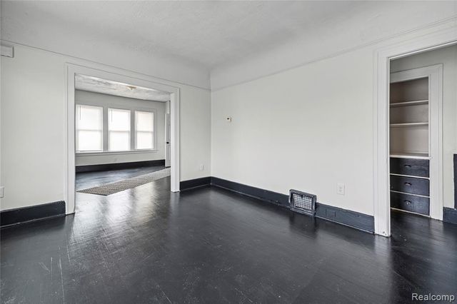 5510, 5512 Whitfield Street, Detroit, MI 48204