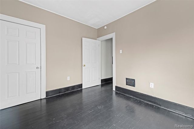 5510, 5512 Whitfield Street, Detroit, MI 48204