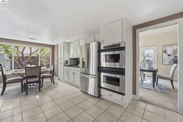 5445 5445 Canyon Crest Dr, San Ramon, CA 94582