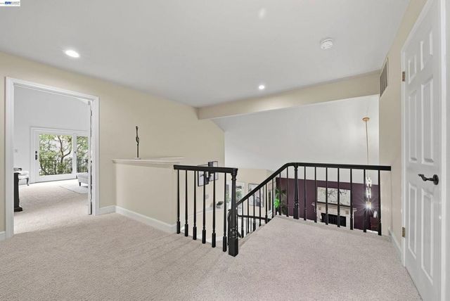 5445 5445 Canyon Crest Dr, San Ramon, CA 94582