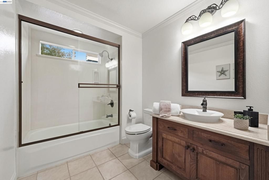 Image 30 of property listing at 5445 5445 Canyon Crest Dr, San Ramon, CA 94582