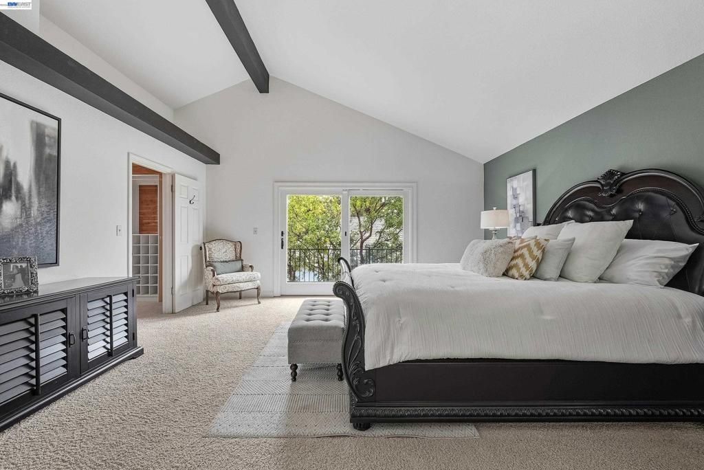 Image 33 of property listing at 5445 5445 Canyon Crest Dr, San Ramon, CA 94582