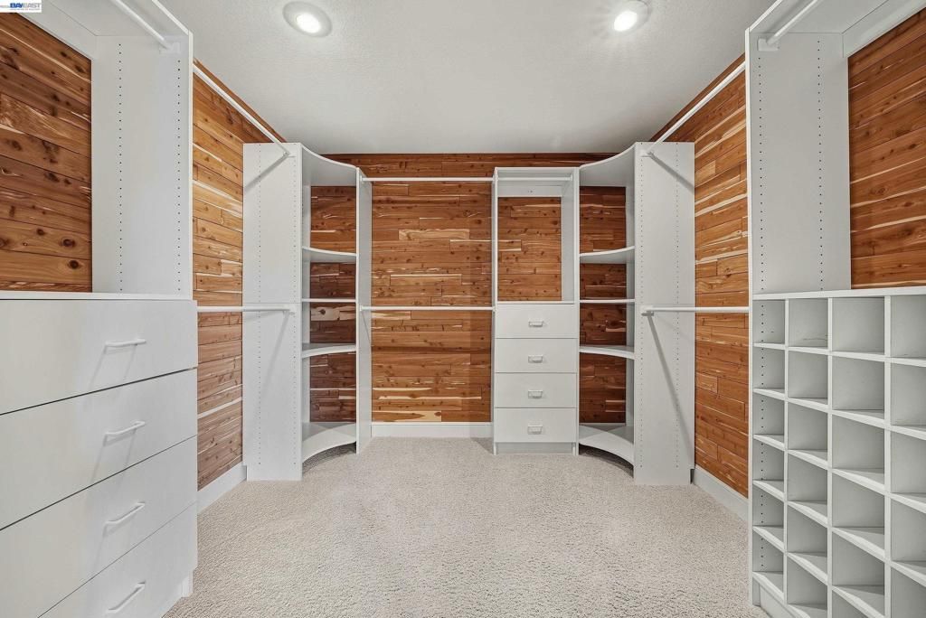 Image 36 of property listing at 5445 5445 Canyon Crest Dr, San Ramon, CA 94582