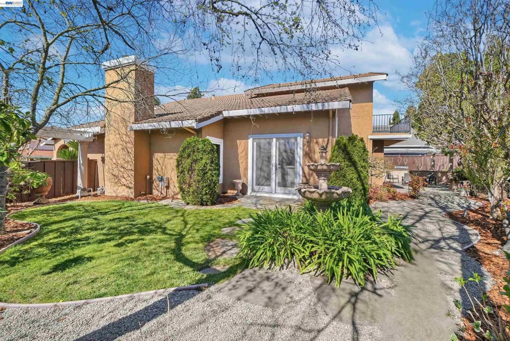 Image 52 of property listing at 5445 5445 Canyon Crest Dr, San Ramon, CA 94582