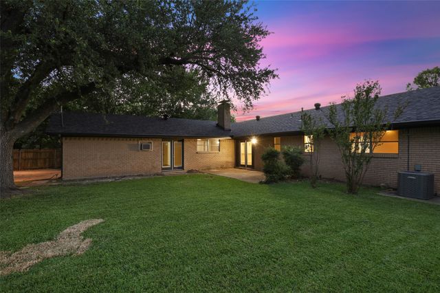 3126 Jubilee Trail, Dallas, TX 75229