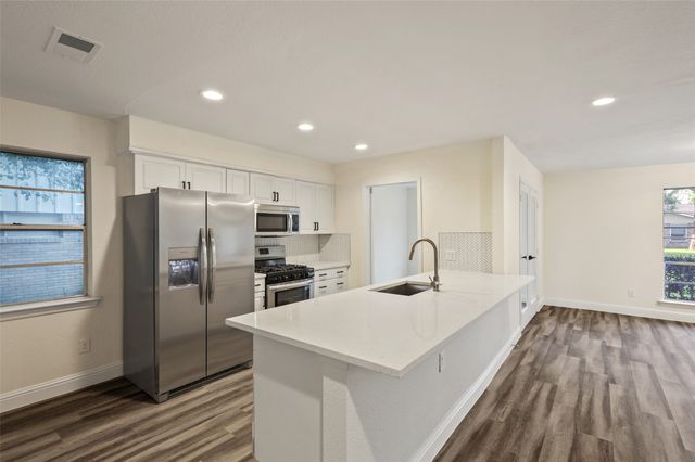 3126 Jubilee Trail, Dallas, TX 75229