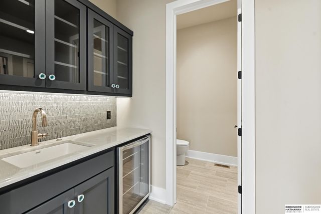 20638 Laurel Avenue, Elkhorn, NE 68022