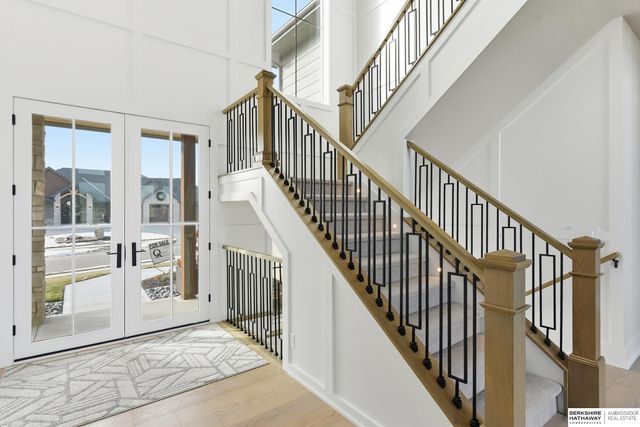 20638 Laurel Avenue, Elkhorn, NE 68022