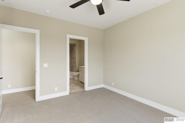 20638 Laurel Avenue, Elkhorn, NE 68022