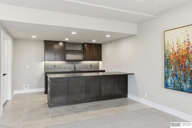 20638 Laurel Avenue, Elkhorn, NE 68022