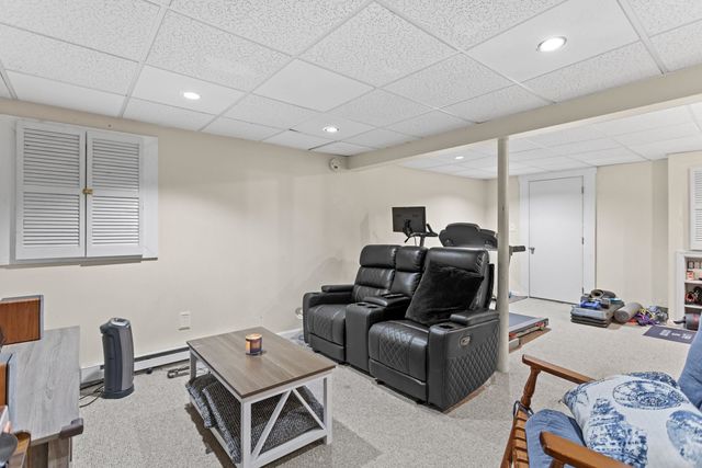 83 Ne Village Road, Concord, NH 03301