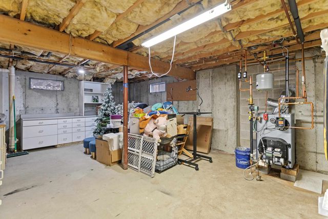 83 Ne Village Road, Concord, NH 03301