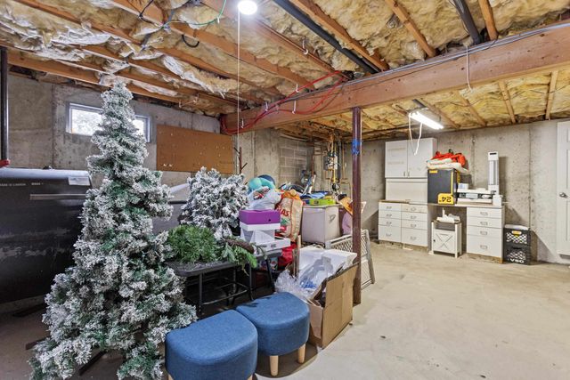 83 Ne Village Road, Concord, NH 03301