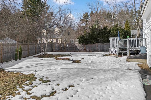 83 Ne Village Road, Concord, NH 03301