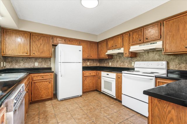 3916 Indian Mound Rd, Sparta, TN 38583